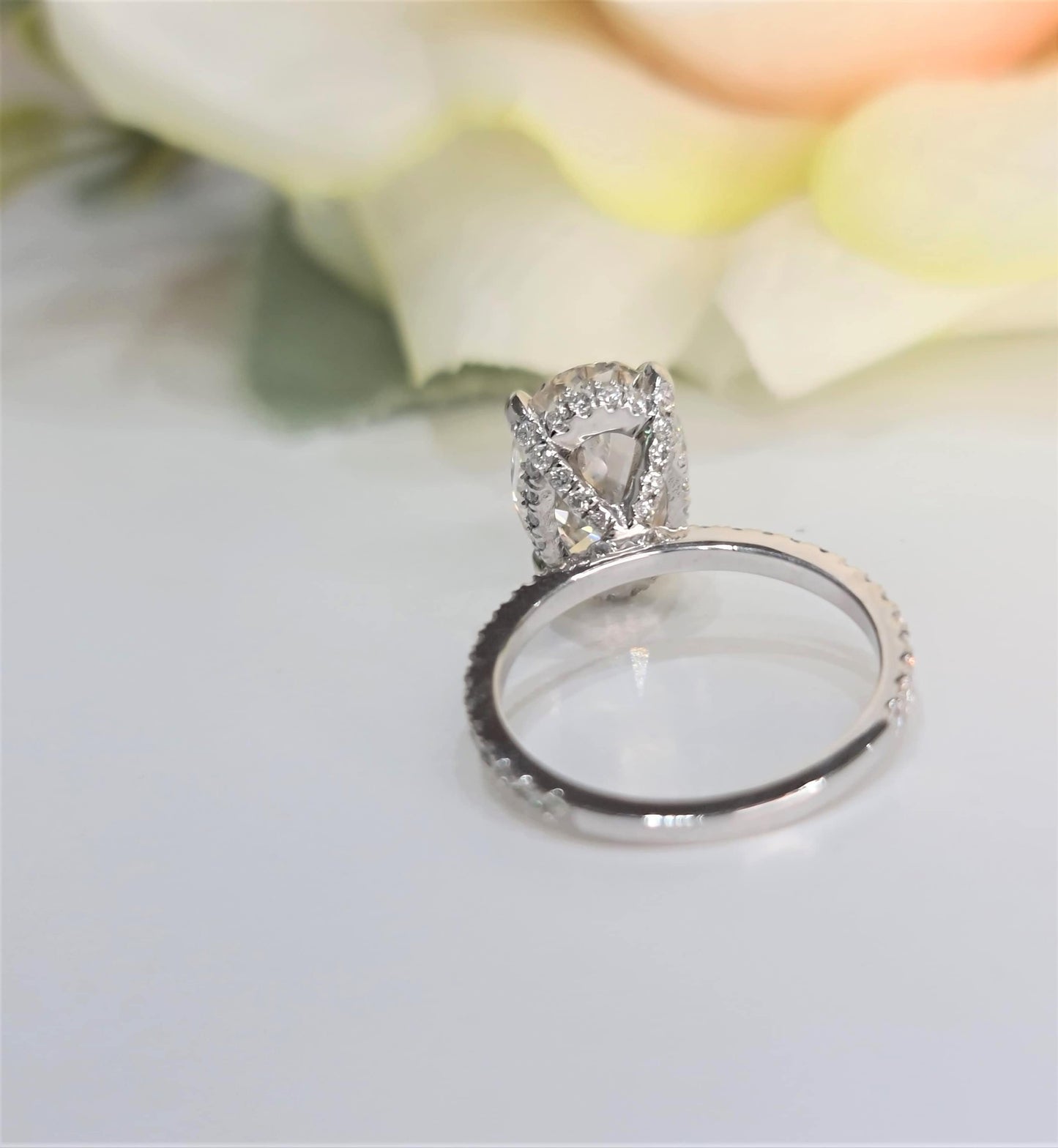 3.0 CT Oval Hidden Halo CVD G/VS1 Diamond Engagement Ring